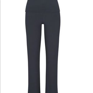 Skims soft lounge fold over pant LARGE